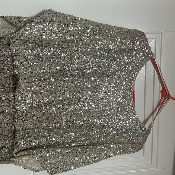 Dress - Picture 3 of 5